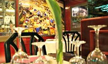 Fusíon Restaurant & LoungeBar