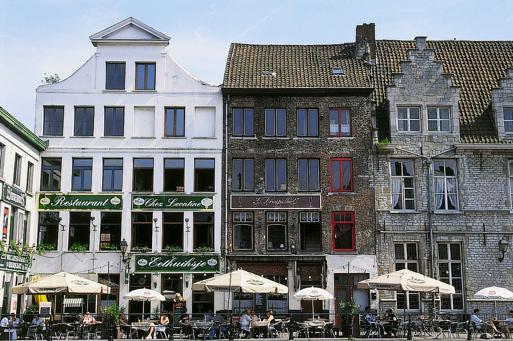 shopfront of ‘t Dreupelkot