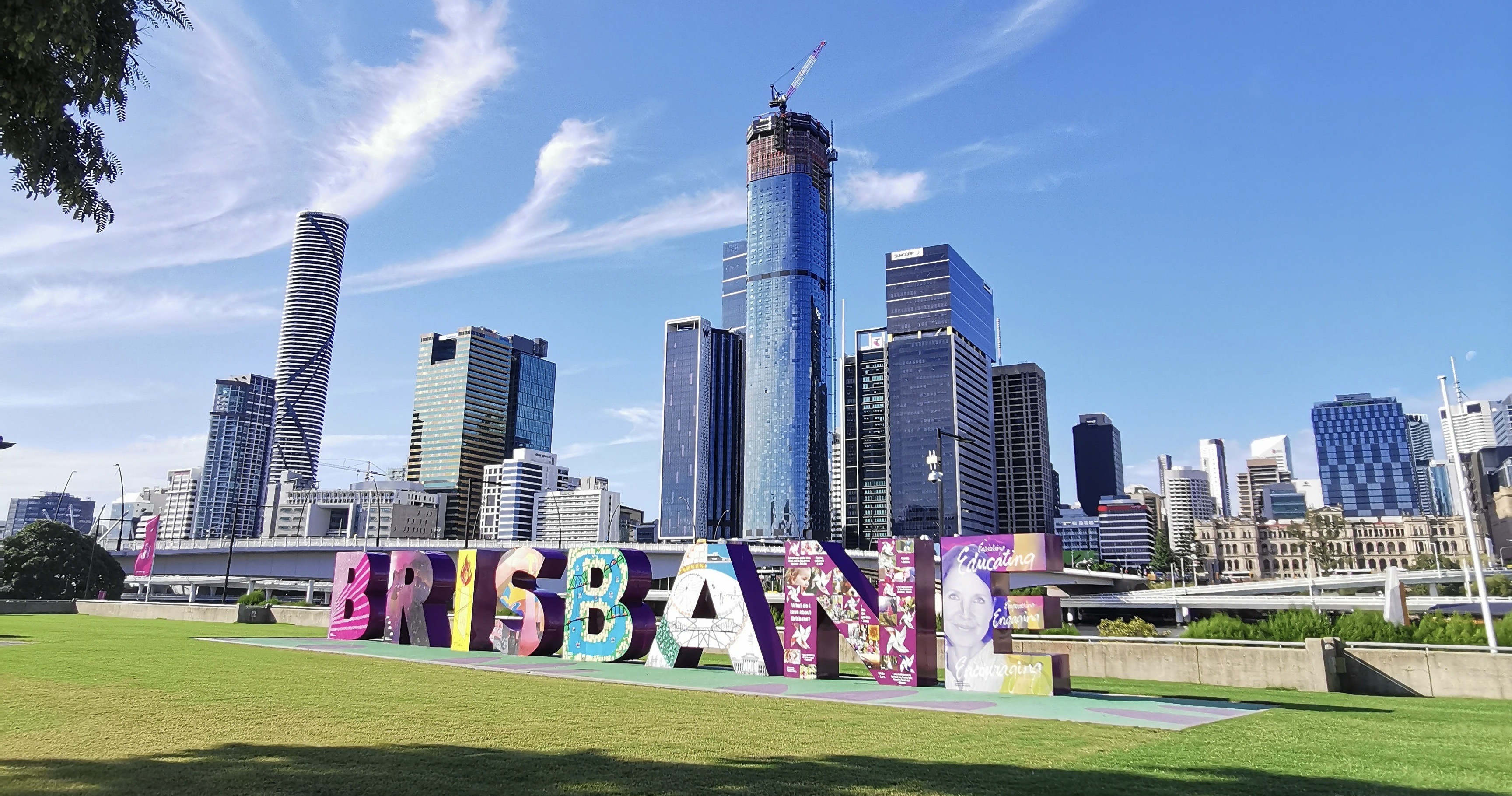 Brisbane city sign and skyline