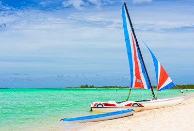 Catamaran at a resort in Cayo Coco (Coco key), a beautiful tourist destination in Cuba - Kamira / Shutterstock.com