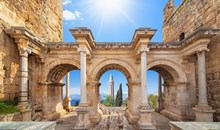 Hadrianus Triumphal Arch