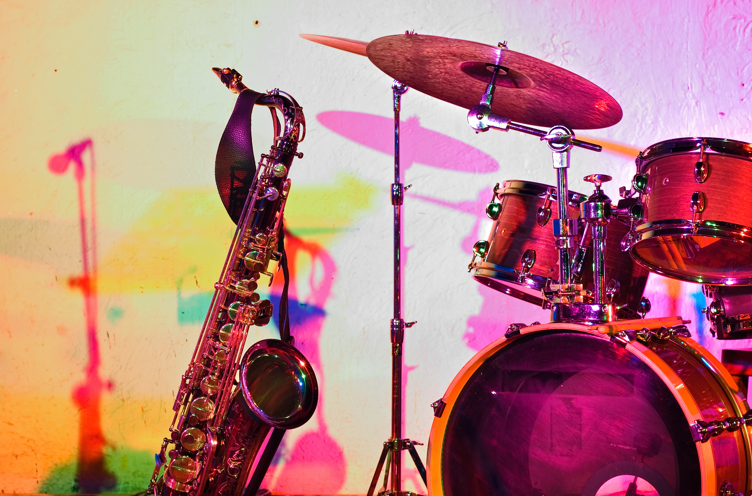 Jazz instruments before the jam session