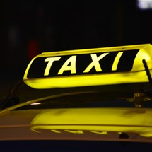 Taxi