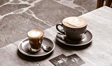 Andonis Cafe & Bar