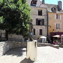 Cyrano De Bergerac Statue