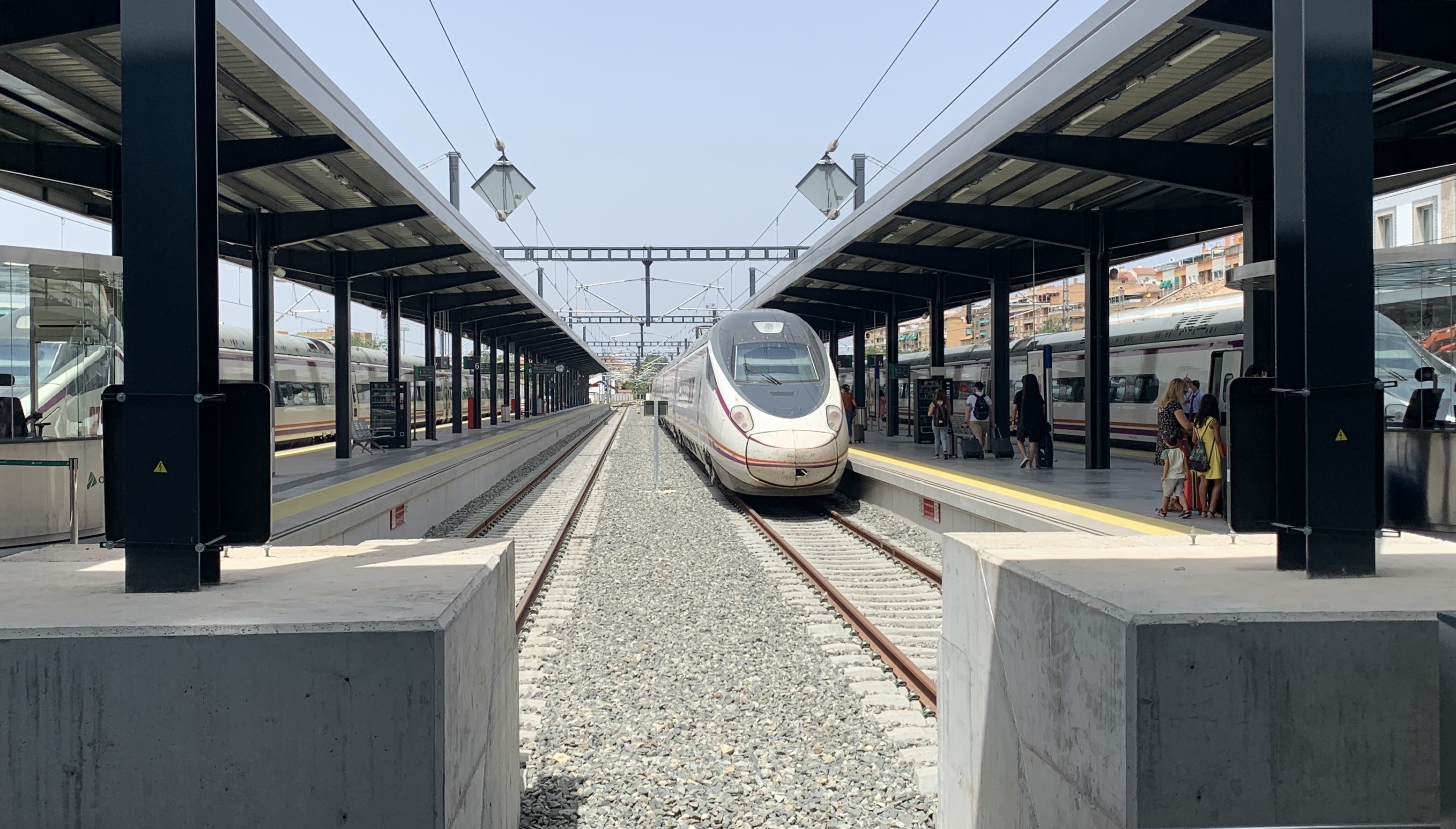 train in Granada