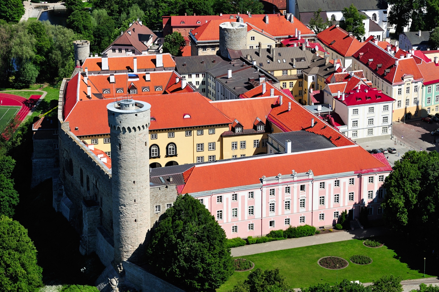 Château de Toompea - Tallinn - Arrivalguides.com