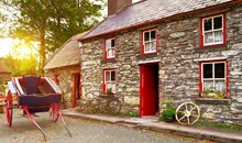 Molly Gallivan’s Cottage & Traditional Farm