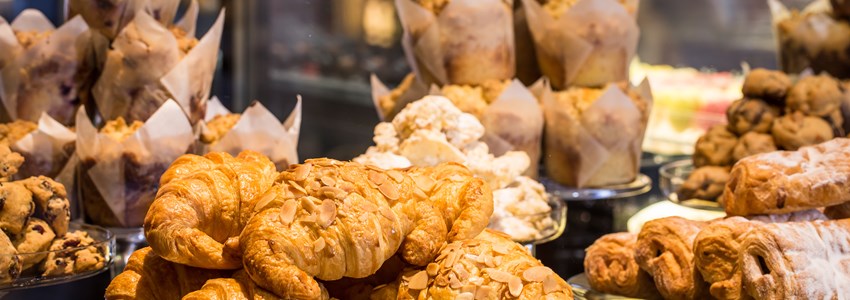 Croissant & bakery - This is the daily breakfast in France restaurant