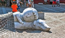 Nello & Patrasche Statue