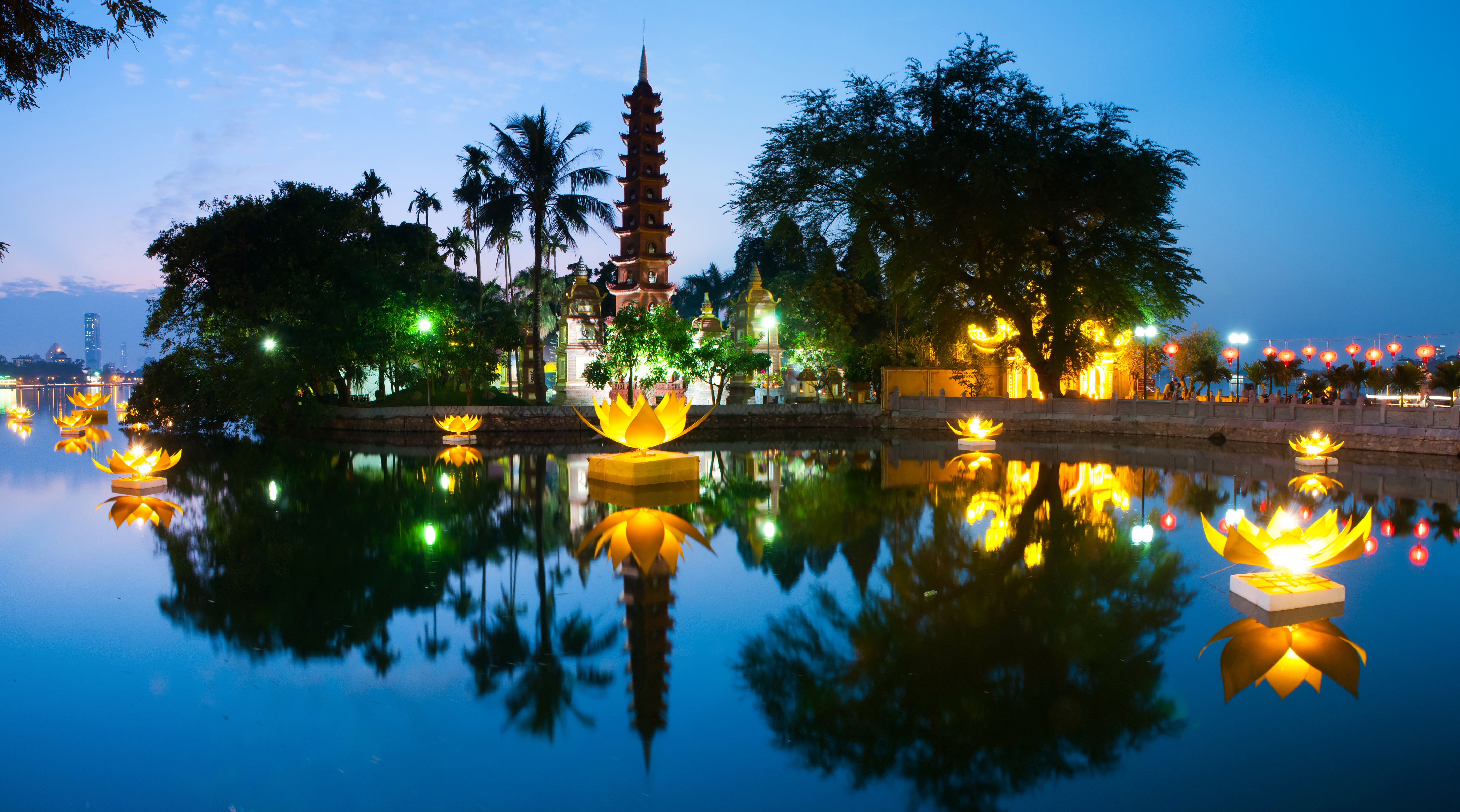 Tran Quoc pagoda in the full-moon day. Hanoi, Vietnam