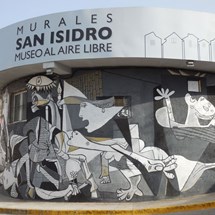 San Isidro's Murals — An Urban Museum