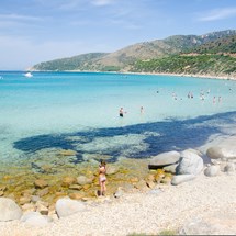 Mari Pintau Beach