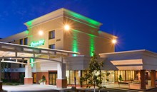 Green Mill Restaurant & Bar