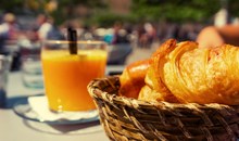 Orange Cafe