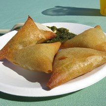 Punanga Nui Market