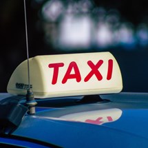 Taxi