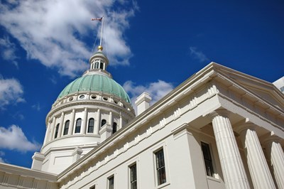 View of Saint Louis Missouri court house where Dred Scott sued to obtain his freedom in 1847 which led to the ultimate abolition of slavery. - R. Gino Santa Maria/Shutterstock.com