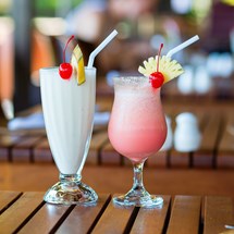 Rainbow Beach Bar, Restaurant & Lodge (Sanyang)