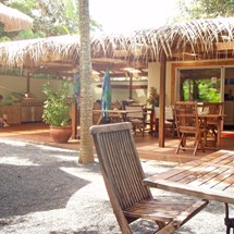 Maire Nui Gardens and Cafe