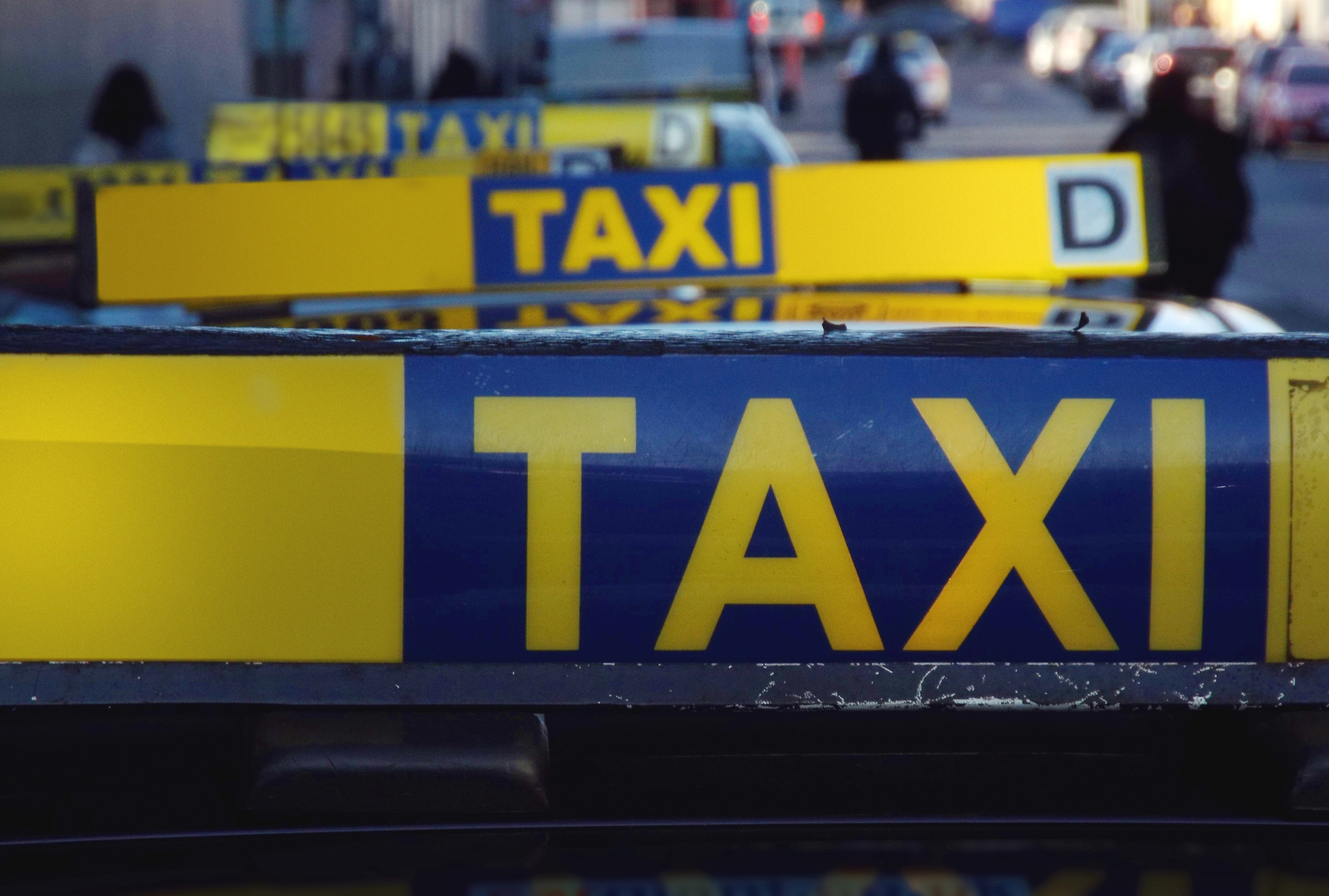 Taxi in Dublin