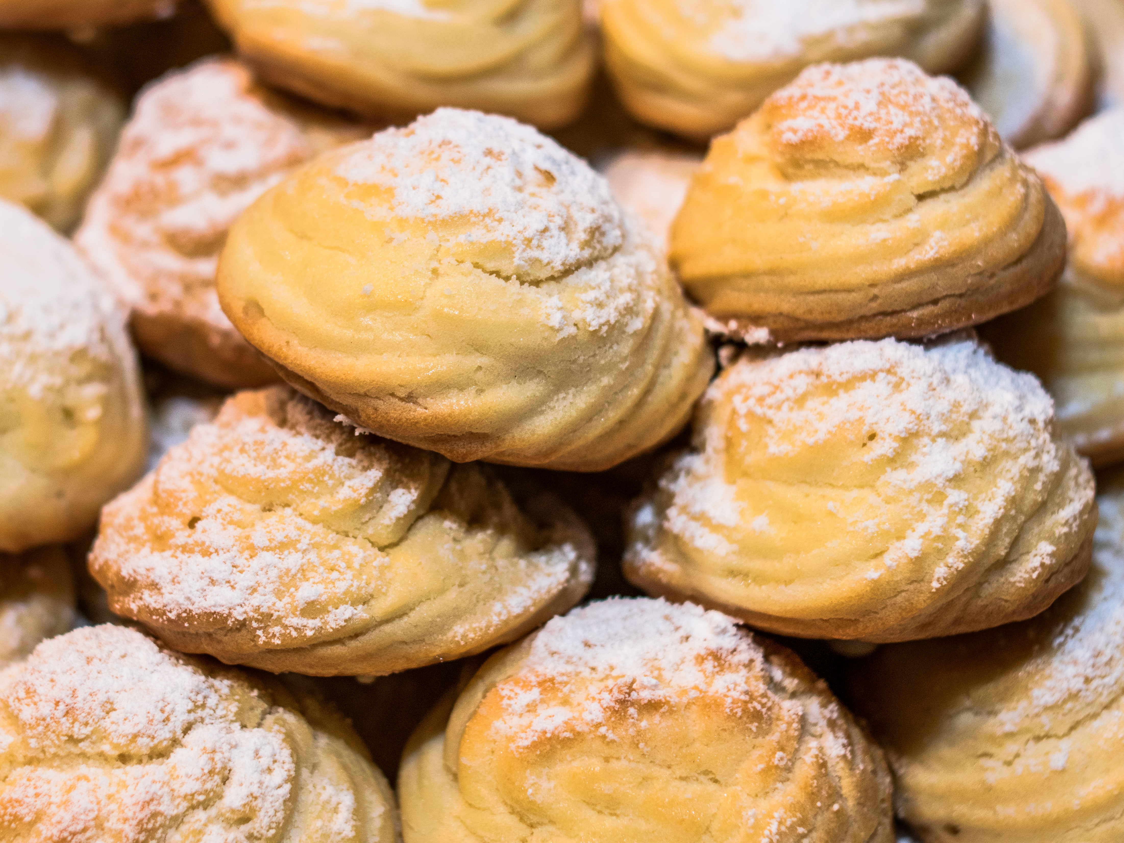 Sicilian sweet specialties