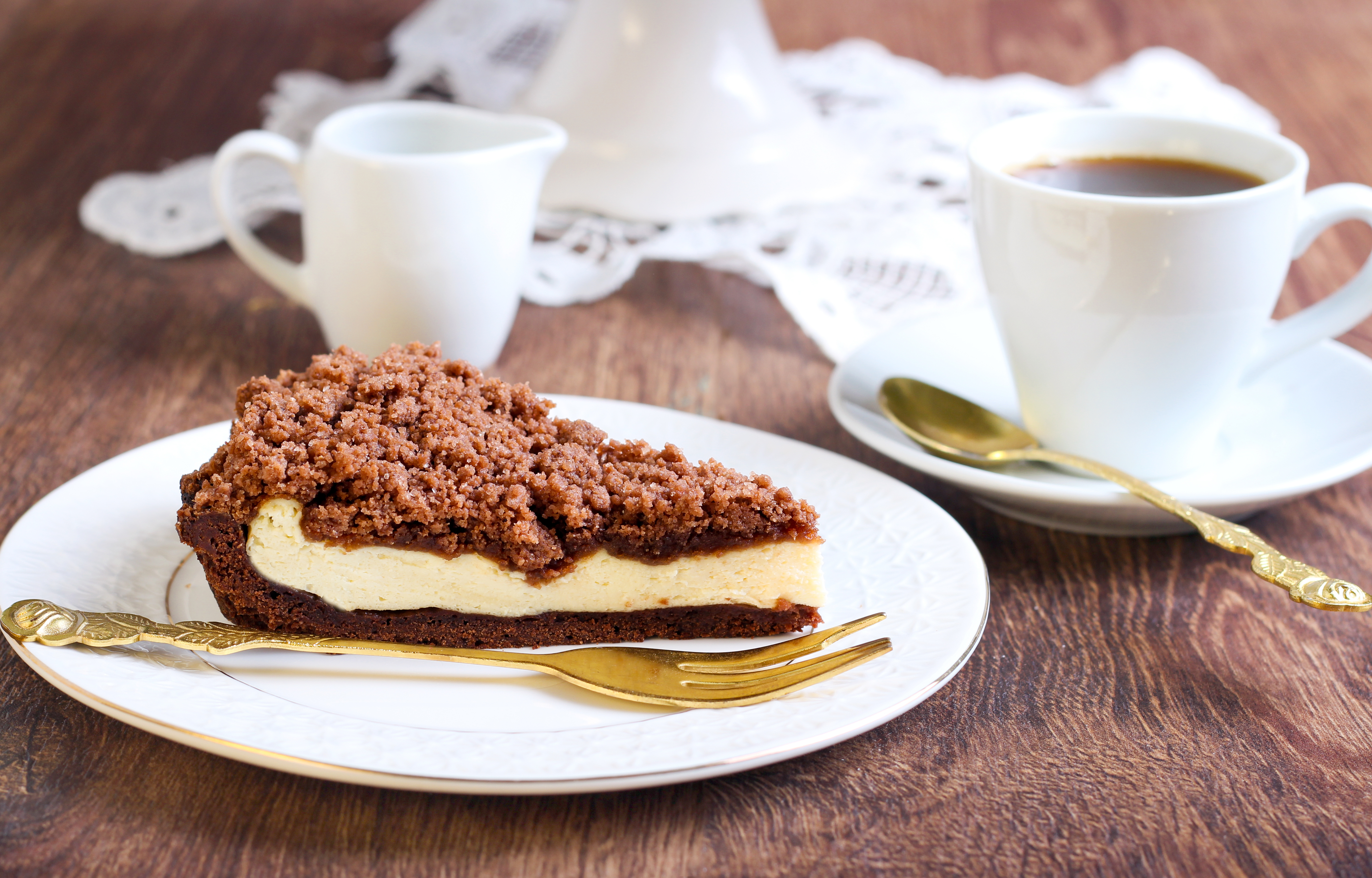 Chocolate mocha cake with cheese filling