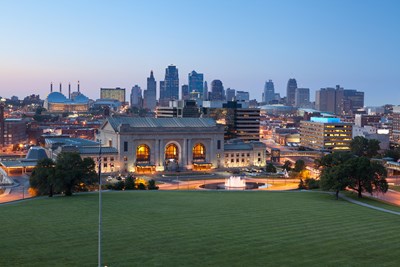 view of Kansas City - Rudy Balasko/Shutterstock.com