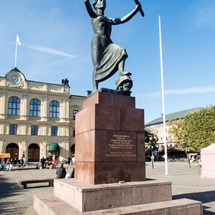 Peace monument