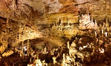 Natural Bridge Caverns