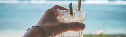 Beach Tree Bar (Kailua-Kona)