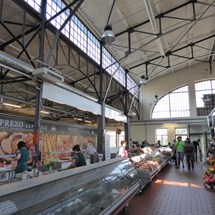 Halle Market