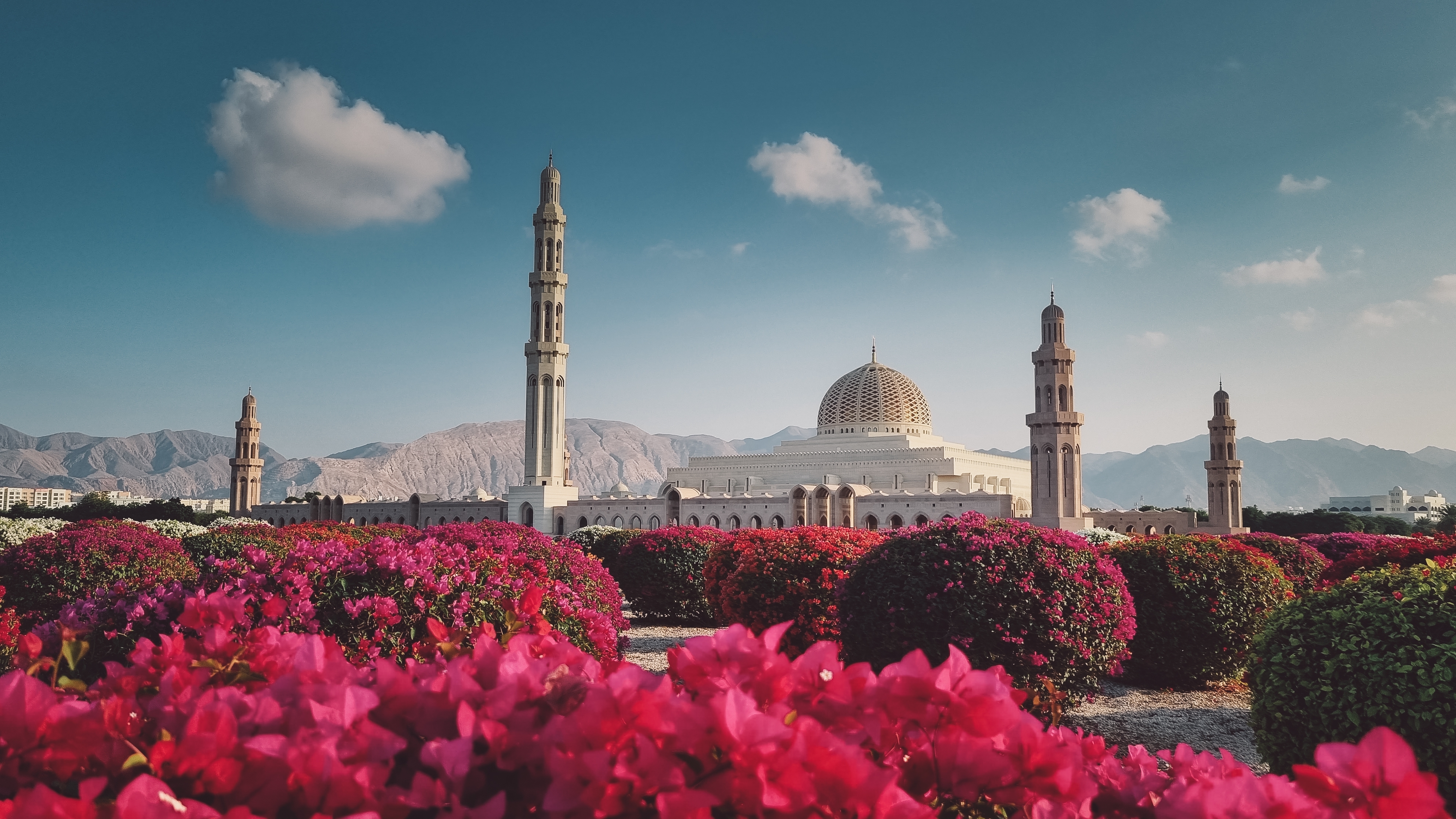 Muscat, Oman, Sultan Qaboos Grand Mosque