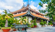 Vinh Nghiem Temple