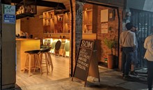 SOM — vinateria, restaurante bar