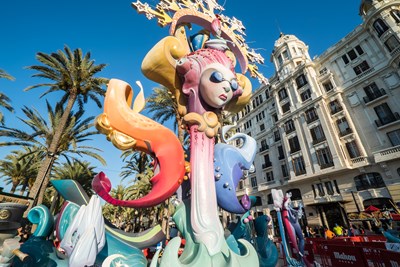 Bonfires of Saint John Celebrations in June / Hogueras de San Juan en junio - Alicante Tourist Board