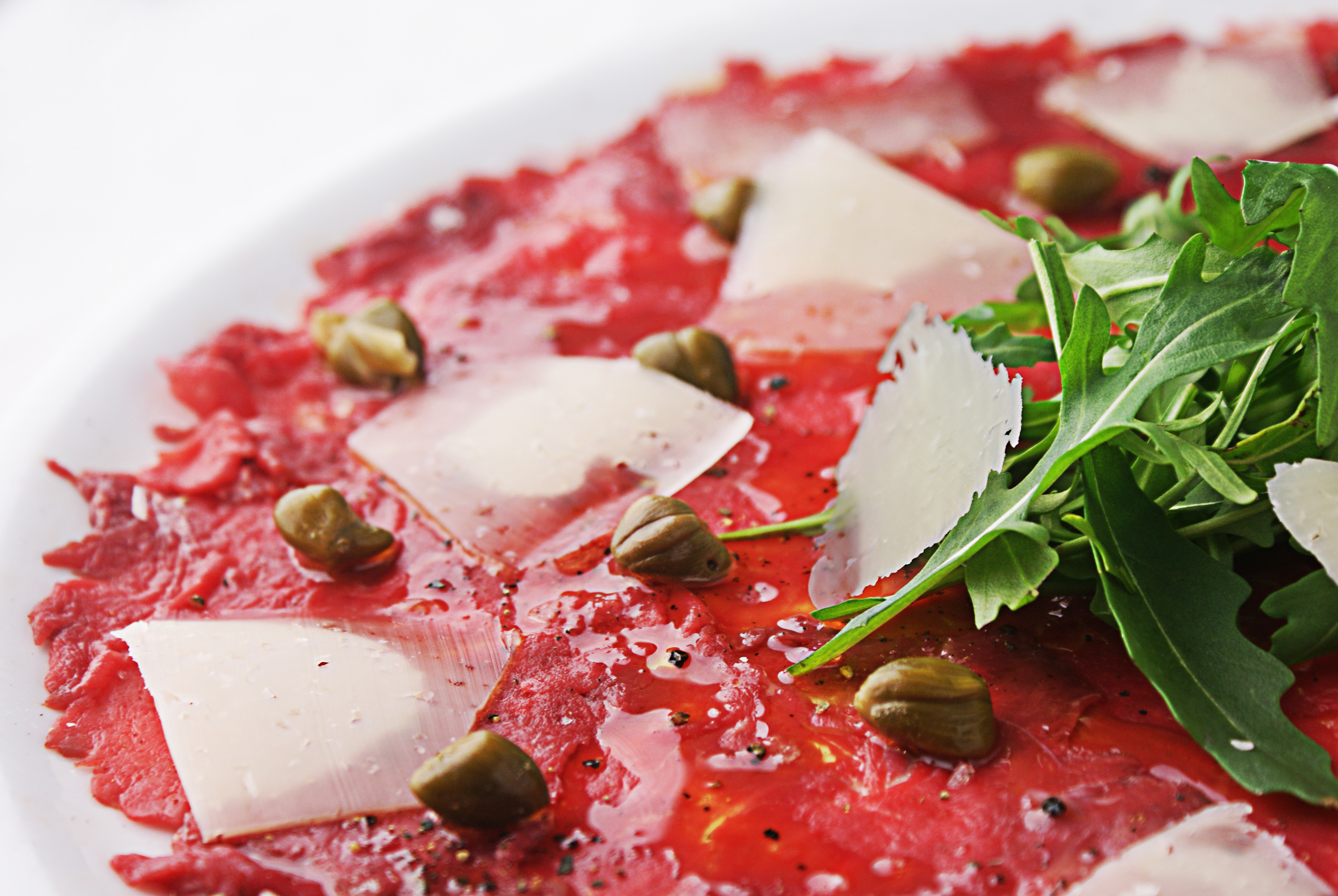 Carpaccio with cheese