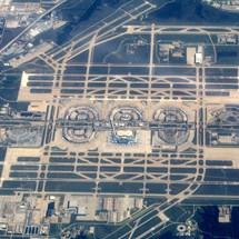 Dallas/Fort Worth International Airport (DFW)