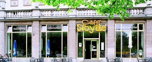 front of the Cafe Sybille, Berlin, Germany
